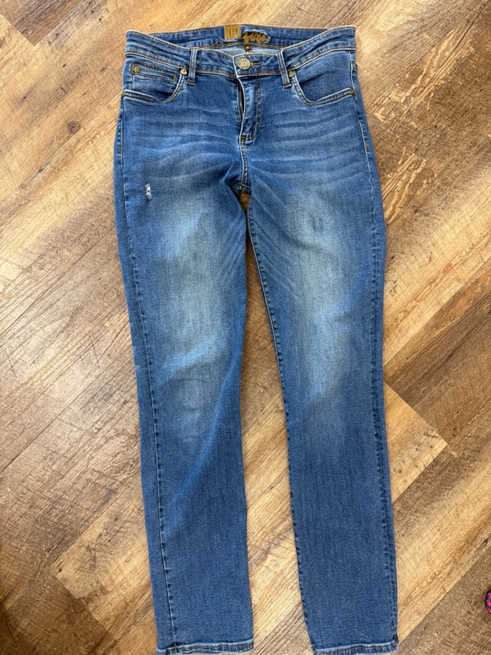 Kut from the Kloth Blue Skinny Jeans with Light Whiskering